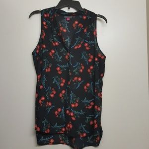 VINCE CAMUTO printed v-neck sleeveless top